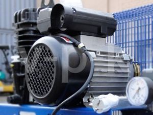 Электродвигатель со шкивом К23 для компрессора АСО-Бежецк Электродвигатель со шкивом К23 для компрессора АСО-Бежецк фото