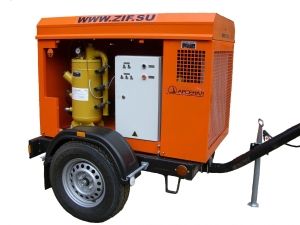 Винтовой компрессор Арсенал ЗИФ-СВЭ-4,0/0,7 в кожухе на шасси Винтовой компрессор Арсенал ЗИФ-СВЭ-4,0/0,7 в кожухе на шасси фото