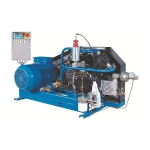 Поршневой компрессор Remeza ВА25 3500 Поршневой компрессор Remeza ВА25 3500 фото