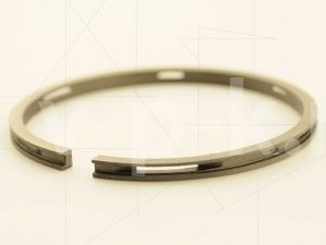 Кольцо маслосъёмное М52х3х2,3 к головке К33 для компрессора АСО-Бежецк Кольцо маслосъёмное М52х3х2,3 к головке К33 для компрессора АСО-Бежецк