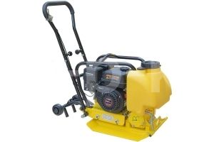 Виброплита ТСС TSS-VP70TL (колесный комплект, бак) фото