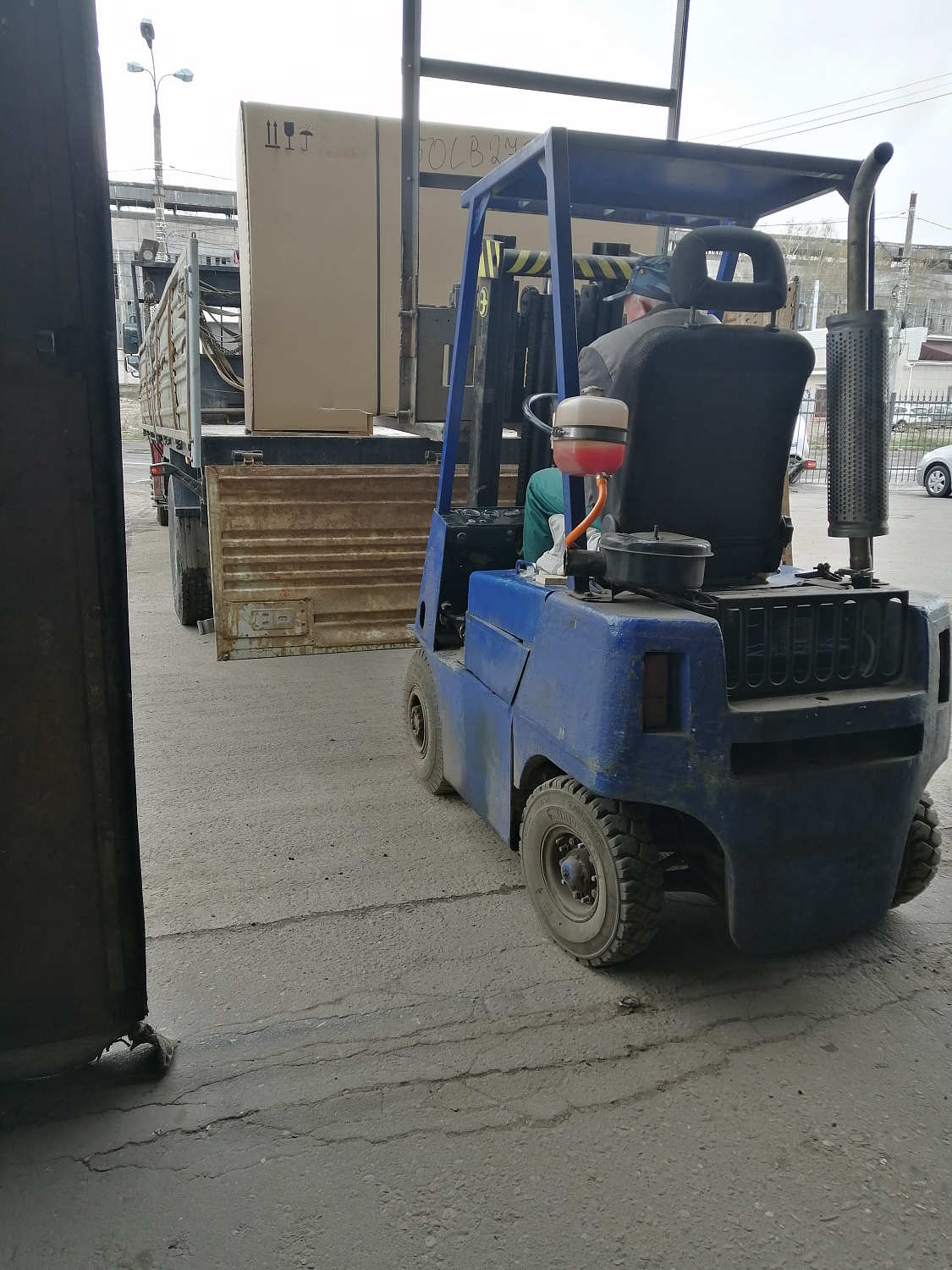 Отгрузка дилеру СБ4/Ф-270.LB50 в Воронеже