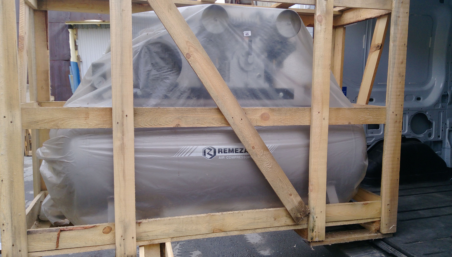 Поставка поршневого компрессора СБ4/Ф-500.LT10011