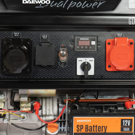 Бензиновый генератор DAEWOO GDA 7500 DPE-3