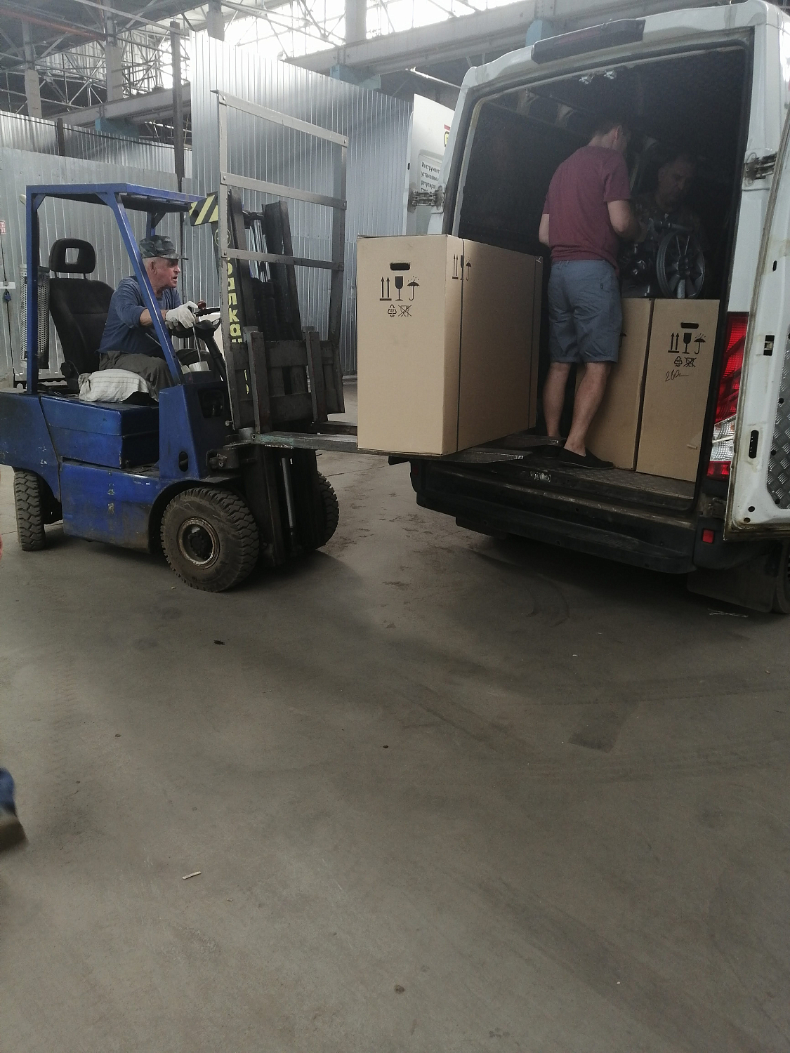 Отгрузка поршневого компрессора СБ4/С-100.LB30A в Воронеже