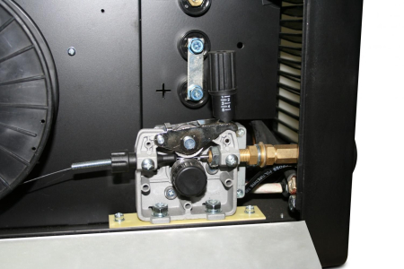 Сварочный полуавтомат TRITON ALUMIG 200 SPulse Synergic Сварочный полуавтомат TRITON ALUMIG 200 SPulse Synergic