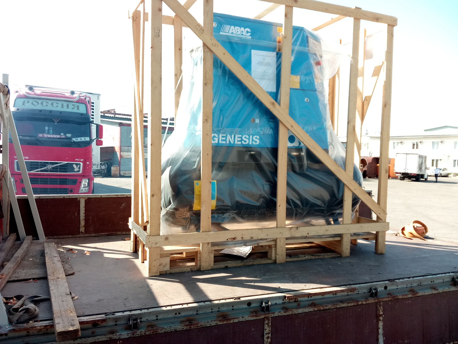 Отгрузка винтового компрессора ABAC Genesis 1108-500 в Краснодар Отгрузка винтового компрессора ABAC Genesis 1108-500 в Краснодар