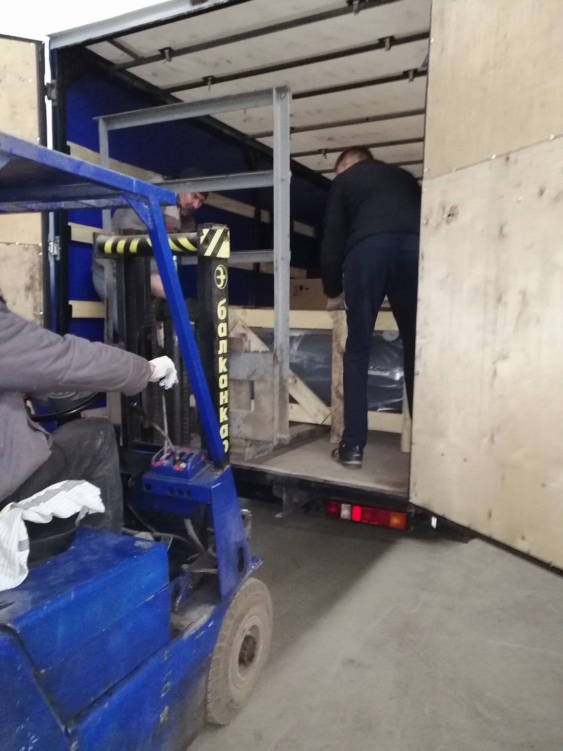 Поступление товара на склад в Воронеже