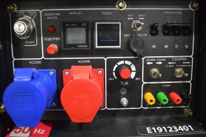 Дизельный генератор ТСС DGW 7.0/250ED-R3 026497 синхронный фото