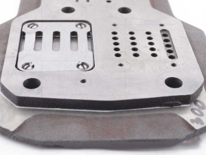 Блок клапанный С416М.01.00.300 к головке С416М для компрессора АСО-Бежецк Блок клапанный С416М.01.00.300 к головке С416М для компрессора АСО-Бежецк фото