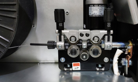 Сварочный полуавтомат TRITON ALUMIG 350P Dpulse Synergic Сварочный полуавтомат TRITON ALUMIG 350P Dpulse Synergic