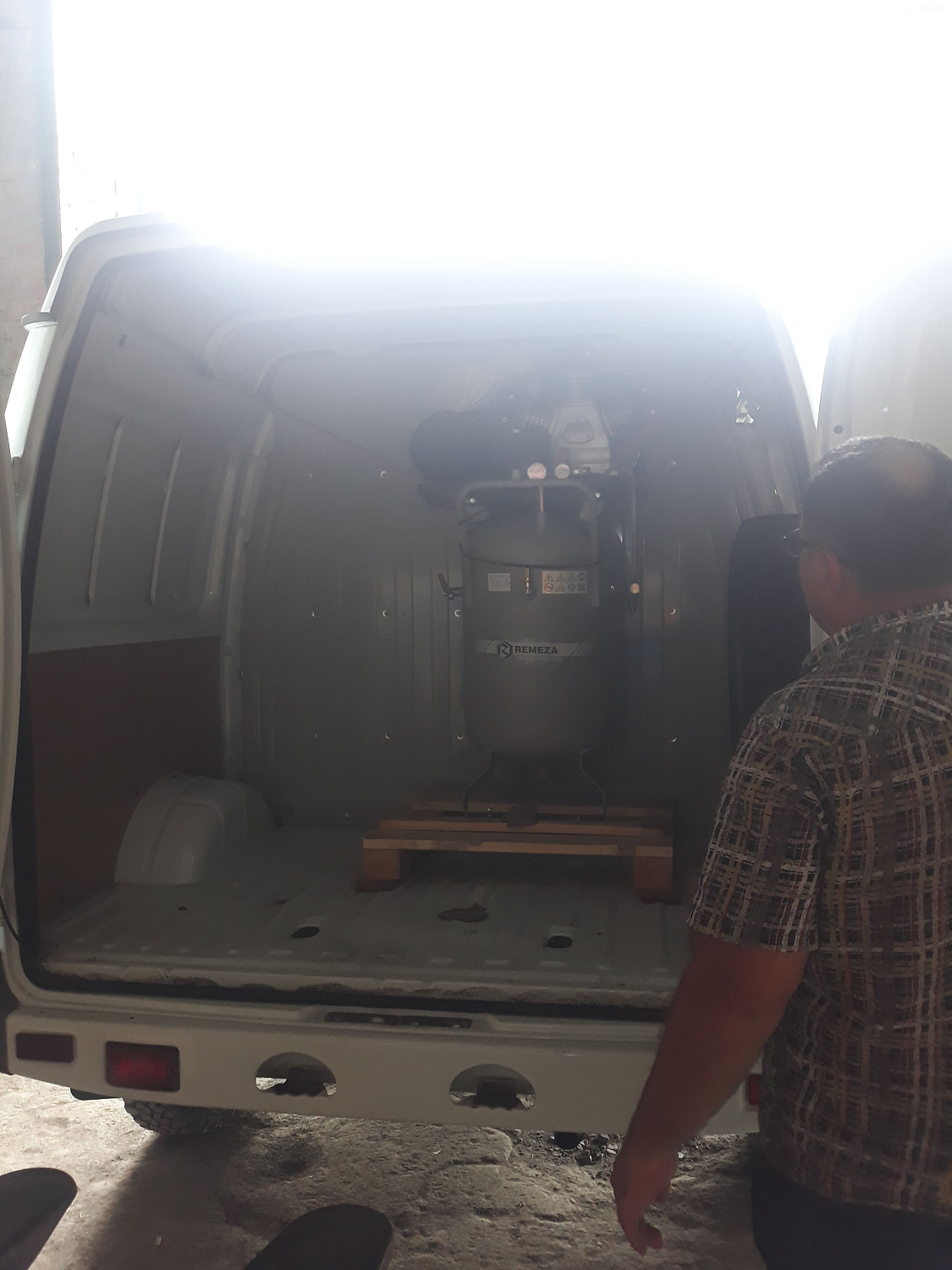 Отгрузка вертикального компрессора