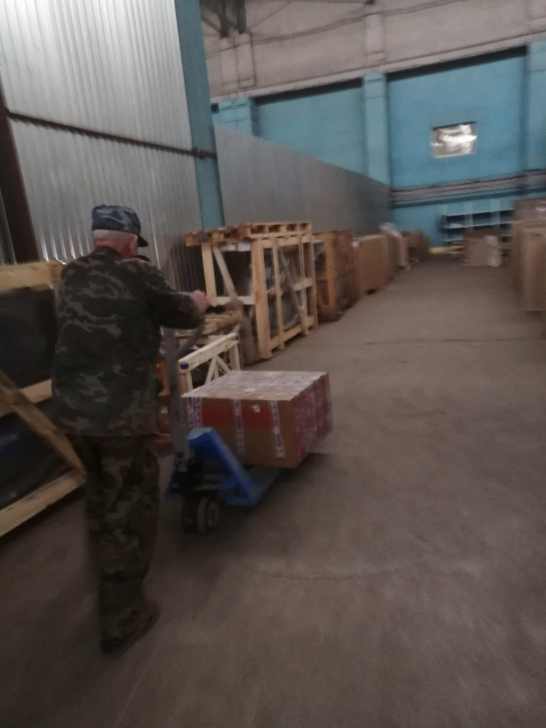 Пополнение склада в Воронеже компрессорами LB30A