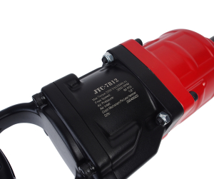 Гайковерт пневматический 1" 3390Нм 3800об/мин. 351л/мин. 90PSI шпиндель 228мм ударный L=612мм JTC JTC-7812 Гайковерт пневматический 1" 3390Нм 3800об/мин. 351л/мин. 90PSI шпиндель 228мм ударный L=612мм JTC JTC-7812 фото