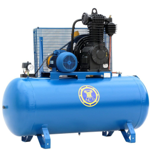 Поршневой компрессор АСО Бежецк C415M1/13 Поршневой компрессор АСО Бежецк C415M1/13 фото