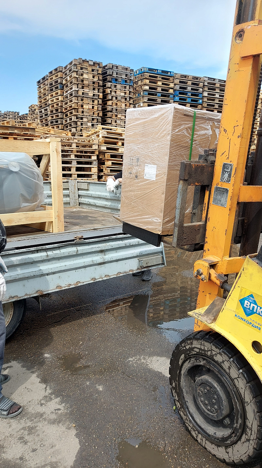 Отгрузка мощного винтового компрессора Remeza ВК25-8 в г. Краснодар